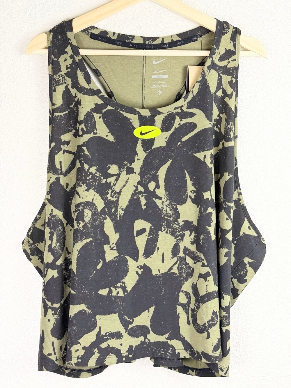 NWT Nike Dri-FIT One Luxe Icon Clash Crop Tank Racerback 3X